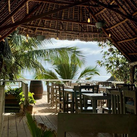 La Base Hotel Kiwengwa (Zanzibar) Buitenkant foto