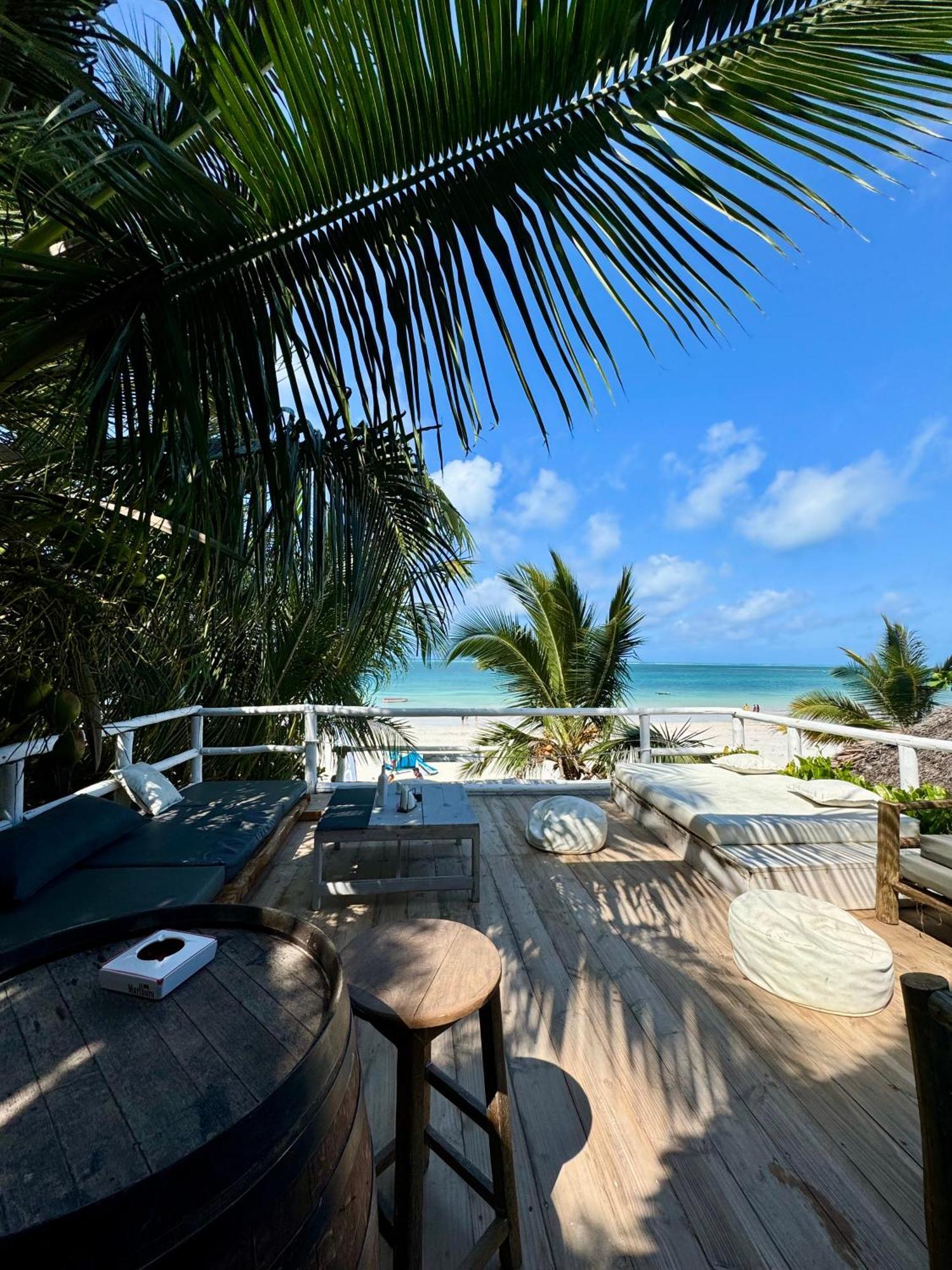La Base Hotel Kiwengwa (Zanzibar) Buitenkant foto