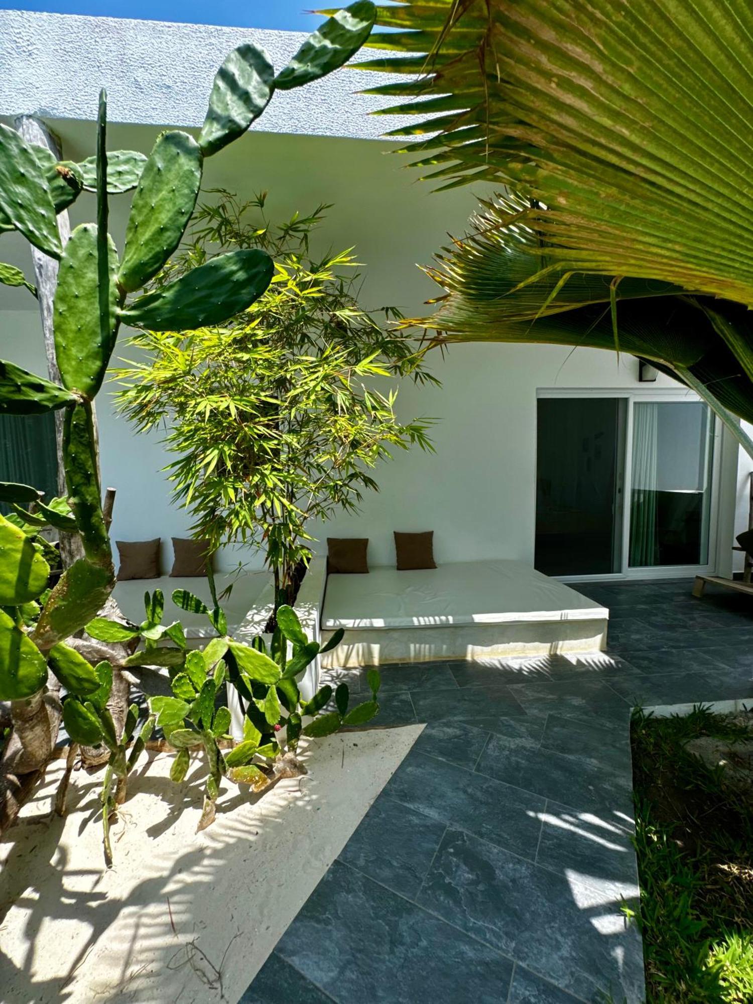 La Base Hotel Kiwengwa (Zanzibar) Buitenkant foto